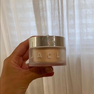 Jaclyn cosmetics  Brighten up luminous powder